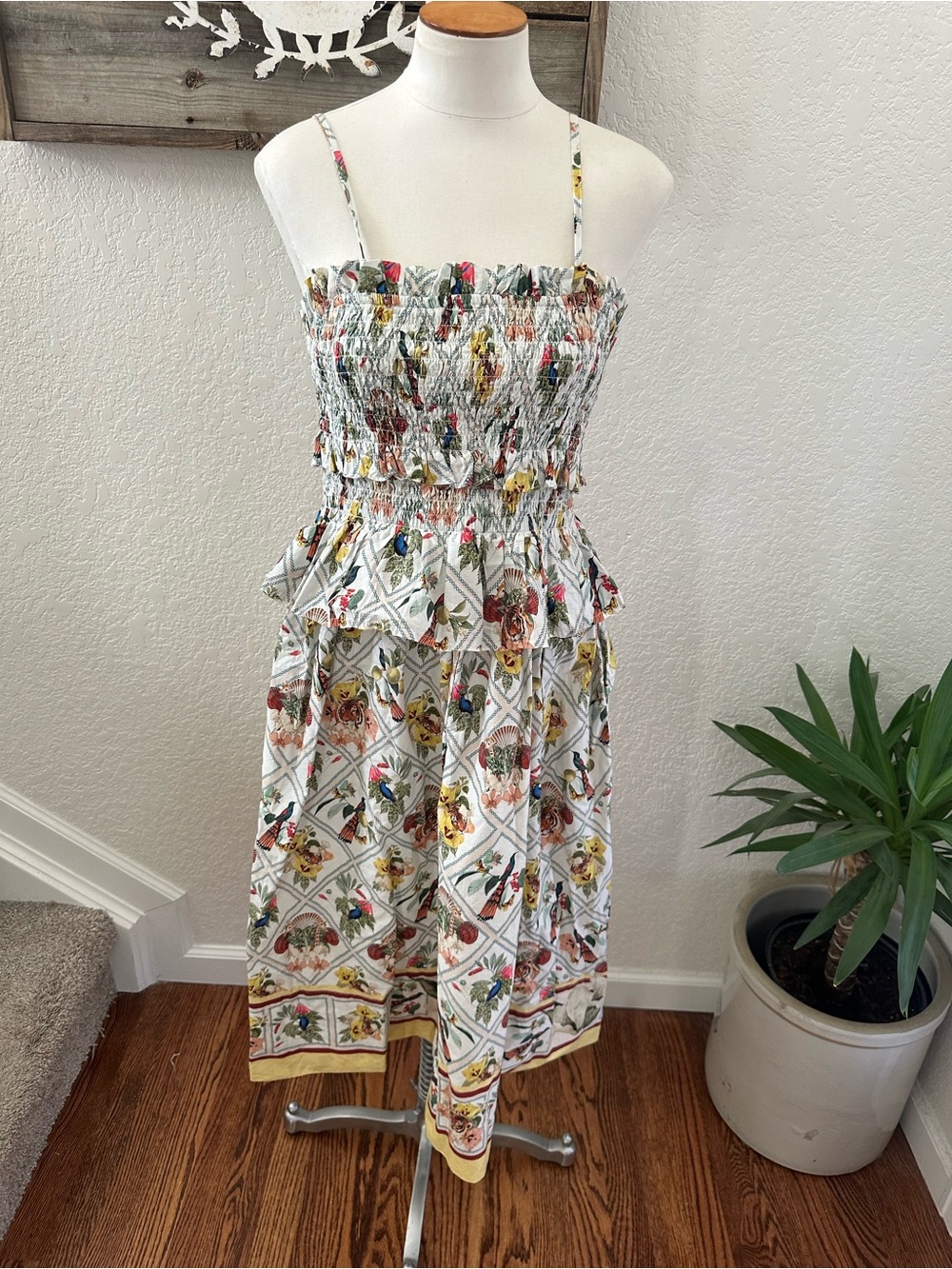 Anthropologie White Floral Smocked Peplum 100% cotton‎ Midi Dress size M NWT